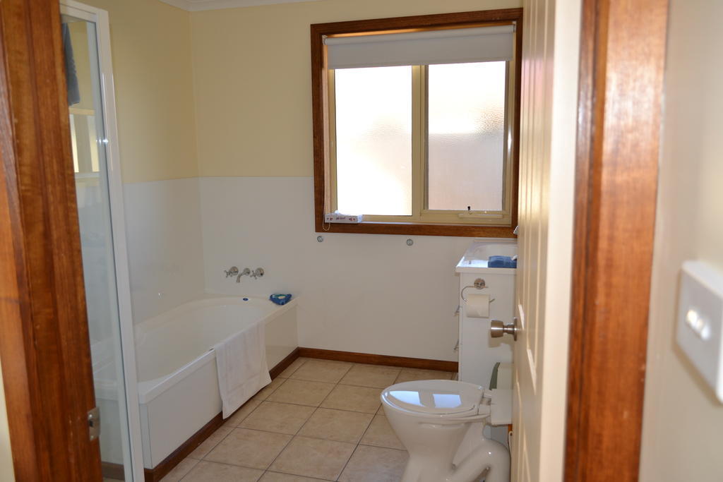 All Inn Strahan Holiday Units חדר תמונה